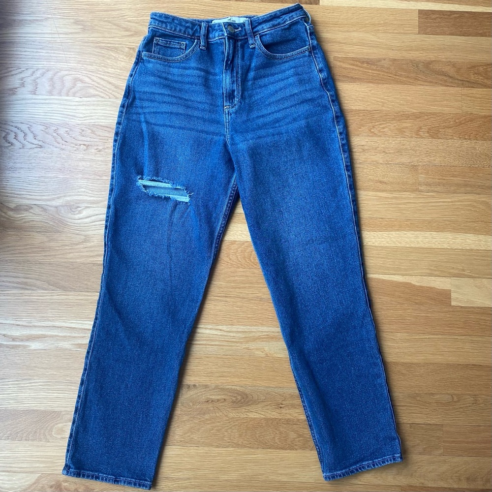 Hollister Curvey Ultra High-Rise Vintage Straight Jeans size 3R
